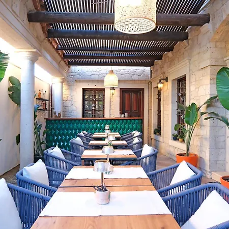 ホームステイ Mai Alacati *