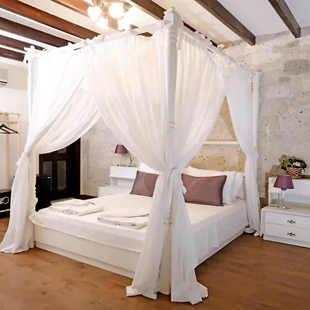 ホームステイ Mai Alacati *