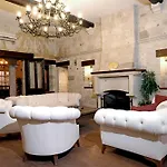 Mai Alaçatı *