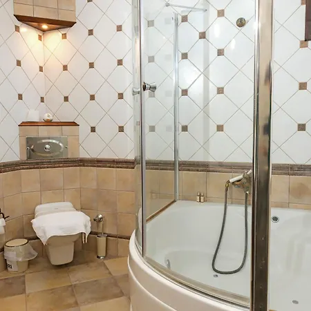 Mai Alaçatı