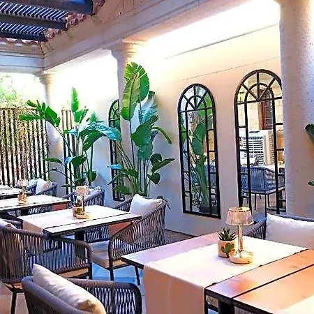 Mai Alacati منزل للإقامة *